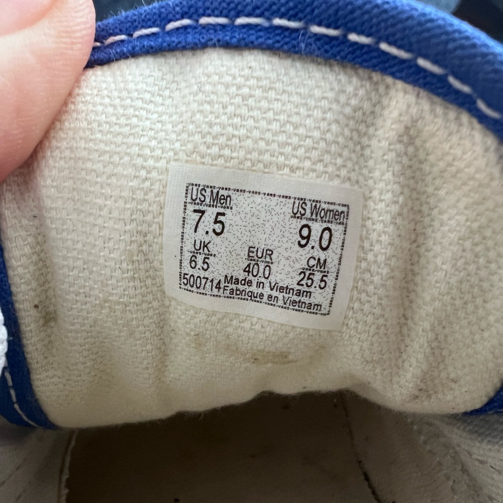 Vans Blue and White Old Skool Sneakers - Picture 5 of 5